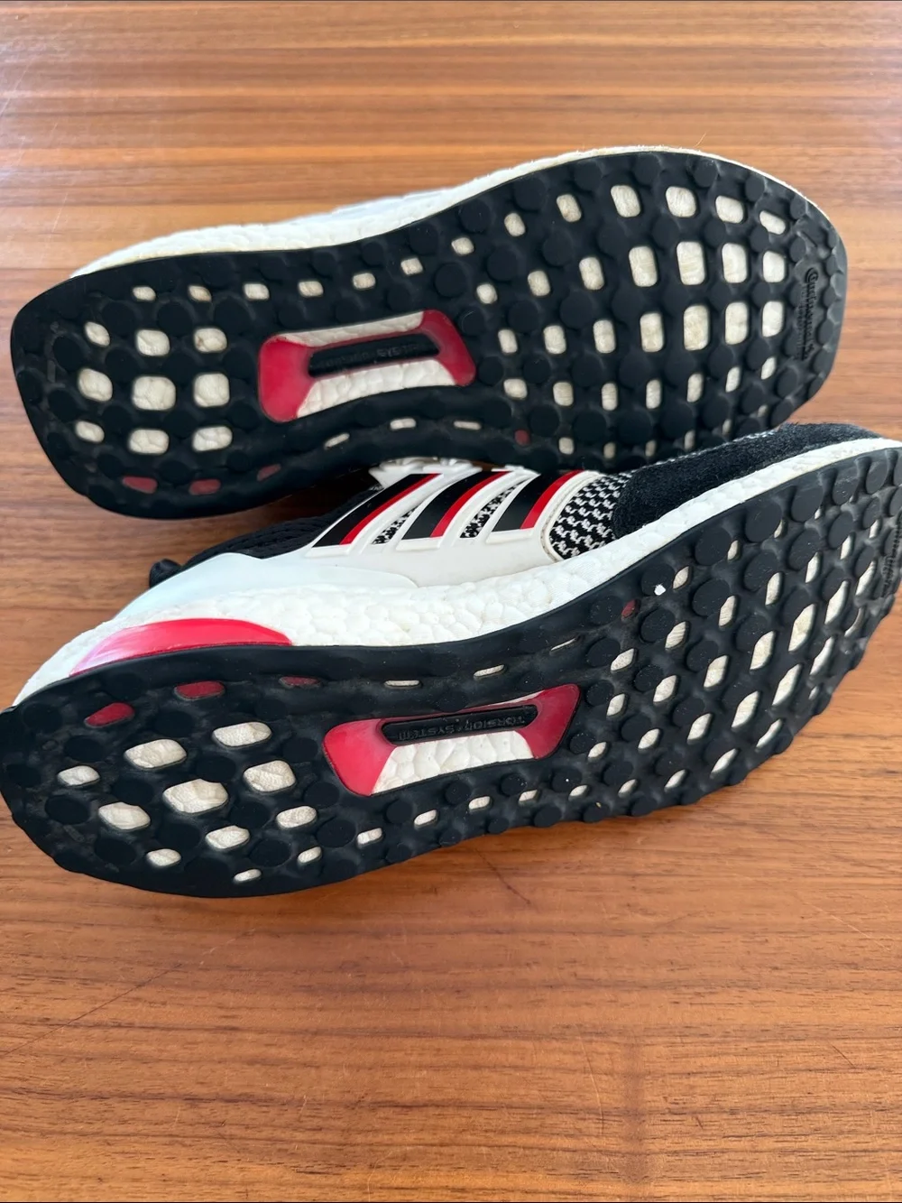 Men’s Adidas Ultraboost 1.0 U of L Cardinals special edition sz 7.5